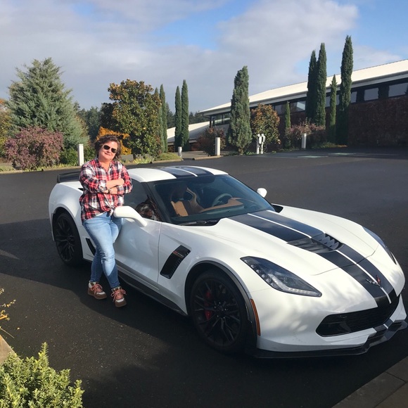 Meet your Posher, Kim - Picture 1 of 1